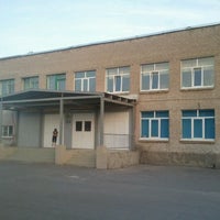 Photo taken at 81 Школа by Ivanushka on 5/18/2012