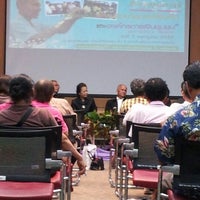 Photo taken at ห้องประชุมไพบูลย์ วัฒนศิริธรรม by PhuengMim D. on 7/5/2012