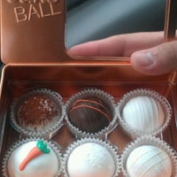 Foto diambil di Austin Cake Ball oleh Angela M. pada 3/14/2012