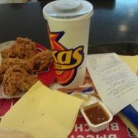 Photo taken at Texas Chicken by Simon A. on 8/12/2012
