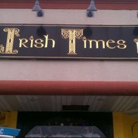 Foto tirada no(a) Irish Times Pub por Adam ☆. em 12/5/2011