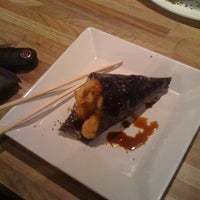 Photo taken at SushiMaki by Dayvid M. on 4/3/2012