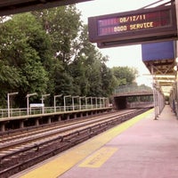 Metro North Botanical Garden Train Station Bronx Park Bronx Ny