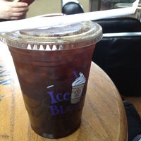8/25/2012 tarihinde Hayato F.ziyaretçi tarafından The Coffee Bean &amp;amp; Tea Leaf'de çekilen fotoğraf
