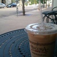 7/13/2012 tarihinde Jessica U.ziyaretçi tarafından Ancora Coffee'de çekilen fotoğraf