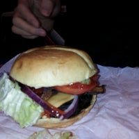 Photo taken at Burger King by Yen N. on 1/3/2012