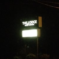 Foto scattata a The Lodge da Steven B. il 11/26/2011