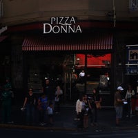 รูปภาพถ่ายที่ Pizza Donna โดย Marcelo Q. เมื่อ 12/2/2011