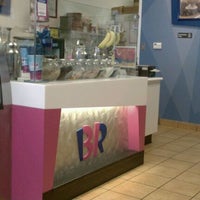 Photo taken at Baskin-Robbins by Tana J. on 9/12/2011