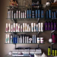 Photo taken at Trillium Salon Concepts by Dana K. on 11/30/2011