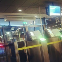 Photo taken at Gate B40 by Max on 4/17/2012