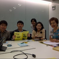 Photo taken at PTT Foreign Language Club Chinese Class | PTT外语俱乐部的汉语课堂 by Torzin S on 1/16/2012