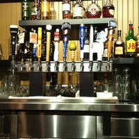 Foto tomada en Clancy&amp;#39;s Bar &amp;amp; Grill  por Ian V. el 4/14/2012