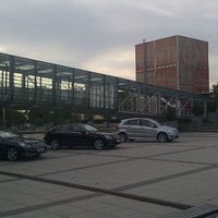 Das Foto wurde bei Mercedes-Benz Kundencenter von Alan-Lee H. am 7/8/2011 aufgenommen