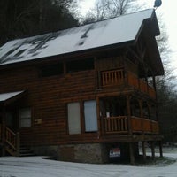 Fountain Of Youth Rental Cabin By Cabin Fever Vacations Pigeon