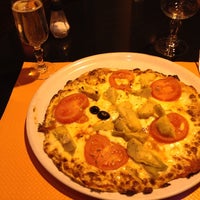 Photo taken at Pizza Fiorentina by Stephanie D. on 3/26/2012