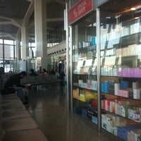 Photo taken at Gate 20 by оГдҒ Қ. on 10/13/2011