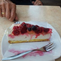8/20/2012 tarihinde Lory G.ziyaretçi tarafından Bar Pasticceria Marlene - Tee e Cafè stube'de çekilen fotoğraf