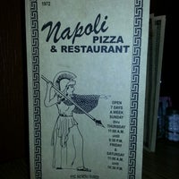 Снимок сделан в Napoli Pizza &amp;amp; Restaurant пользователем William H. 9/4/2012