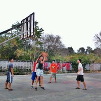 Photo taken at Street Basketball Court | Prapawan Home I by Takkun L. on 11/25/2011