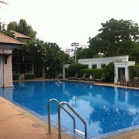 Photo taken at สระว่ายน้ำ ลดาวัลย์-รามอินทรา (Swimming Pool) by Ittichote J. on 5/2/2012