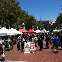 Photo taken at UN Plaza Crafts Market by Debby J. on 7/22/2012