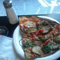 Photo taken at Upper Crust Pizzeria by Beate B. on 8/18/2012