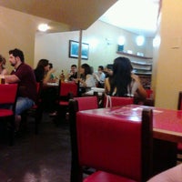 Photo taken at Pizzas &amp;amp; Cia by Rafael S. on 9/8/2012