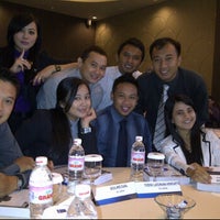 Review Ambasador Meeting Room