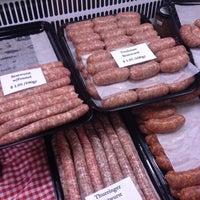 6/30/2012にStephenがD Original Sausage Hausで撮った写真