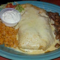 Photo taken at Chile Verde Cafe - Sawmill Rd by Josh C. on 2/25/2012