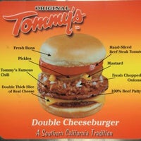 Photo taken at Original Tommy&amp;#39;s Hamburgers by Amit V. on 10/4/2011