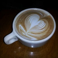 4/25/2012에 Anthoni S.님이 Cool Beanz Coffee House에서 찍은 사진
