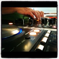 Photo taken at e-djs Escola de DJs by Lisa B. on 6/14/2012