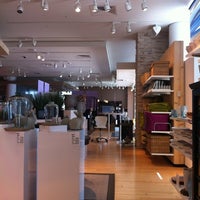 Photo taken at Crate &amp; Barrel by Lee E. on 7/23/2012