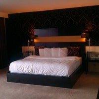 Foto tirada no(a) Lough Rea Hotel &amp;amp; Spa por Dani D. em 7/23/2012