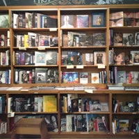 Das Foto wurde bei The Booksmith von J. L. am 5/21/2012 aufgenommen
