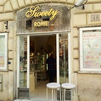 Photo taken at Sweety Rome by Gianpaolo P. on 8/30/2011