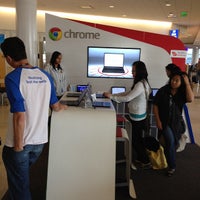 Photo taken at Virgin America&amp;#39;s Google Chrome Zone by Leo L. on 11/8/2011