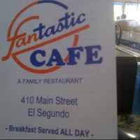 Photo taken at Fantastic Cafe by Carlos E. on 11/22/2011