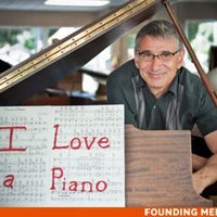 12/6/2011にThink LocalがA-1 Piano Sales &amp;amp; Rentalsで撮った写真