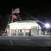 Photo taken at McDonald&amp;#39;s by Chiann B. on 12/4/2011