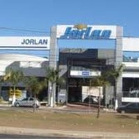 Foto tirada no(a) Jorlan Chevrolet por Fabiana R. em 2/25/2012