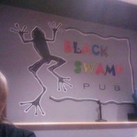 Foto tirada no(a) Black Swamp Pub &amp;amp; Bistro por Terika H. em 1/26/2012