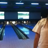 Photo taken at Sempeck&amp;#39;s Bowling &amp;amp; Entertainment by Niki on 8/1/2012