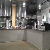 1/17/2012 tarihinde James C.ziyaretçi tarafından Uncle Maddio&amp;#39;s Pizza Joint'de çekilen fotoğraf