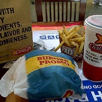 Photo taken at Carl&amp;#39;s Jr. by Liviana L. on 11/19/2011