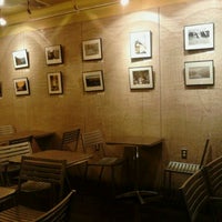 1/26/2012 tarihinde Lauren Z.ziyaretçi tarafından Cafe Romeo'de çekilen fotoğraf