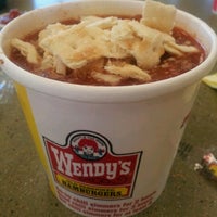 Photo taken at Wendy’s by Alex B. on 10/27/2011