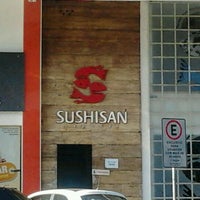 Photo taken at Sushi San by Jorge Luiz Quintiliano on 5/18/2012